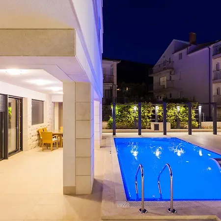 Apartment Paradise Luxury - R&r 12 *